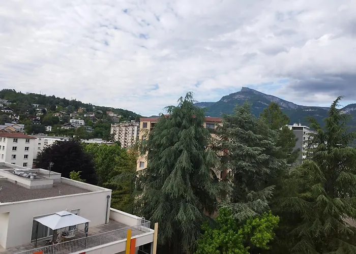 T2 Parking Privatif 1 Apartment Chambery