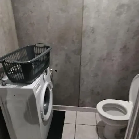 T2 Parking Privatif 1 Apartment *